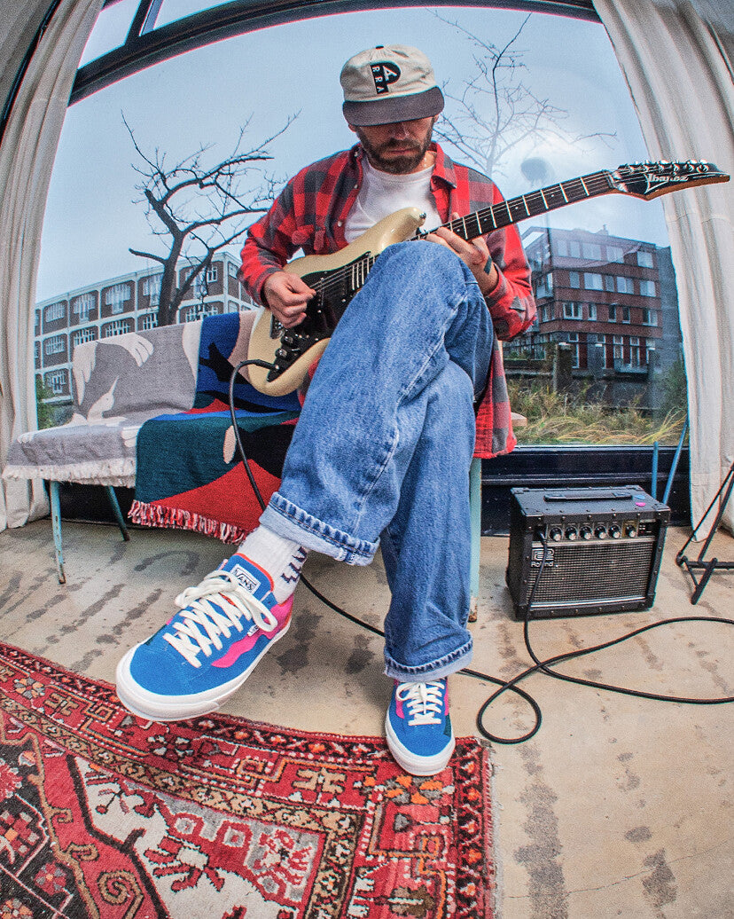 otw by vans vn000y11hfc1 x parra old skool 36 shoe parra midnightcarmine