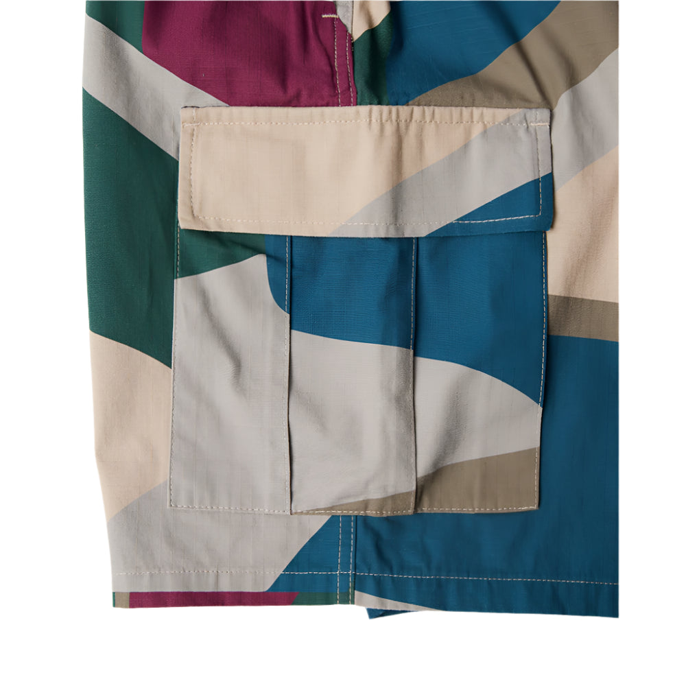 by parra 53345 the wall camo shorts sand