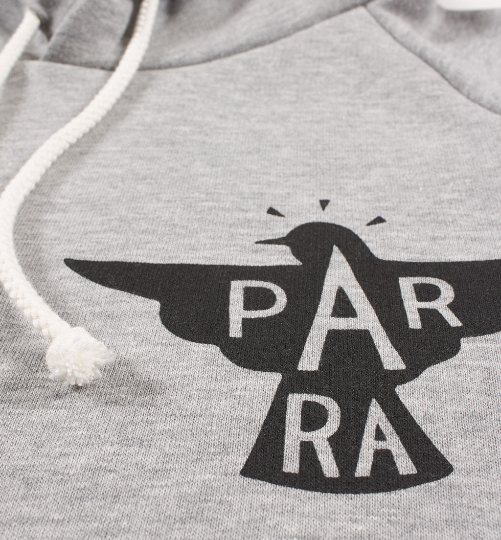 BY PARRA 41700 HOODED SWEATSHIRT JACKDAW LOGO HEATHER GREY