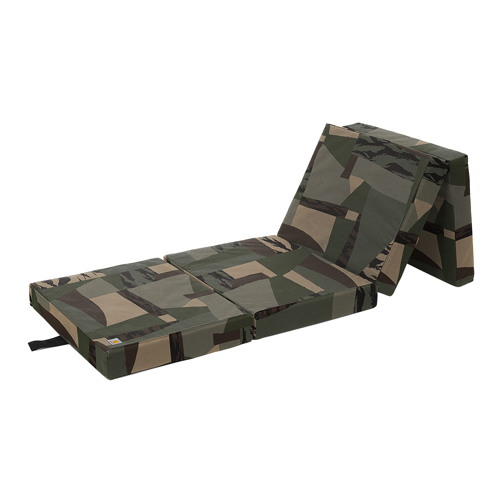 CARHARTT-WIP-I030250-0NZ-XX-FOLDABLE-MATTRESS-CAMO-MEND