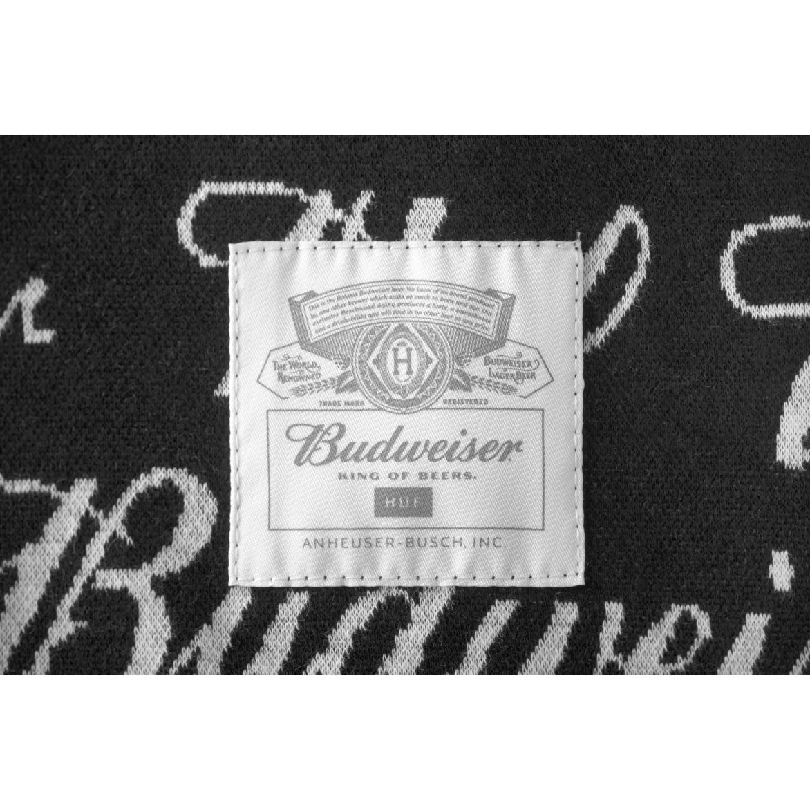 huf kn00106 x budweiser knit top black