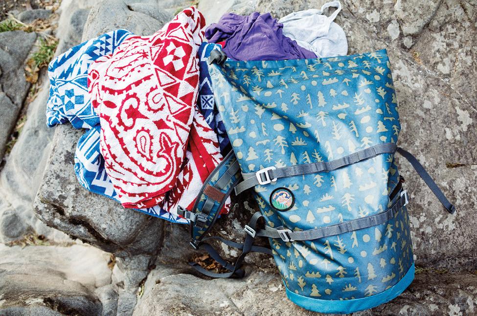 poler 512018 high and dry pack 20 ocean mushy trees