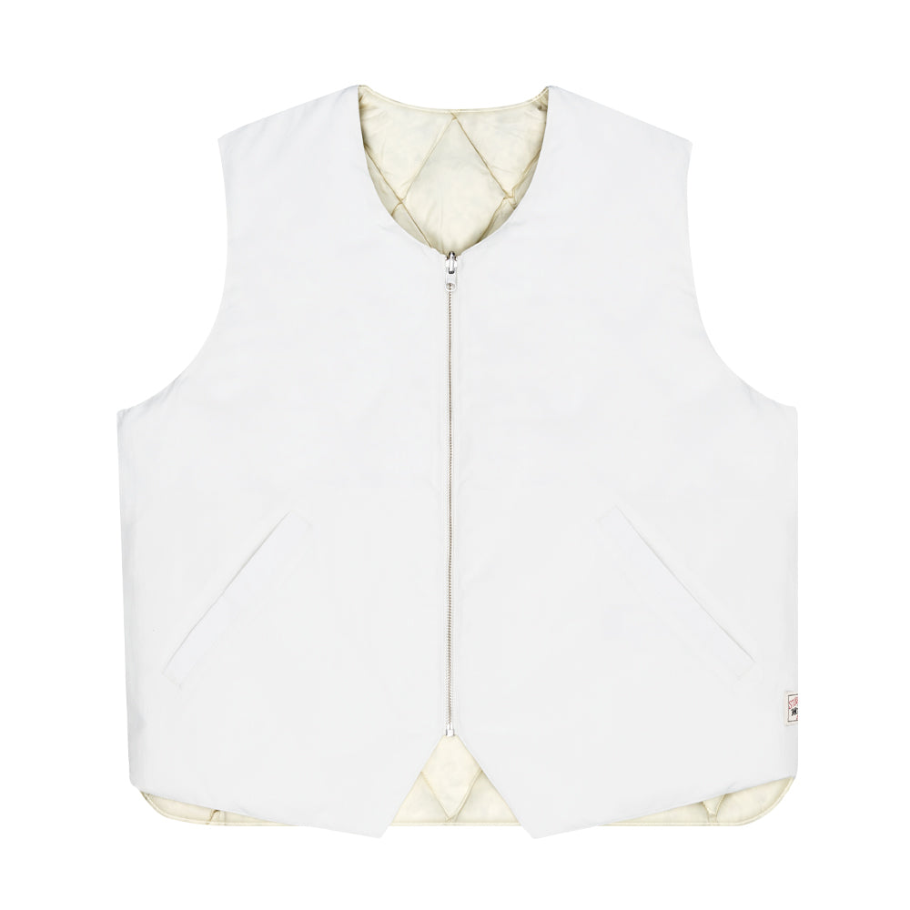 STÜSSY REVERSIBLE QUILTED VEST // CREAM
