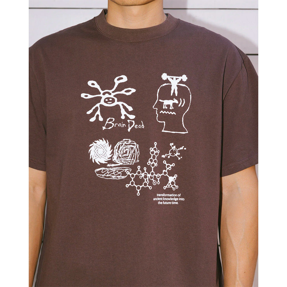 BRAIN DEAD BRAIN DEAD ANCIENT KNOWLEDGE T-SHIRT // BERRY