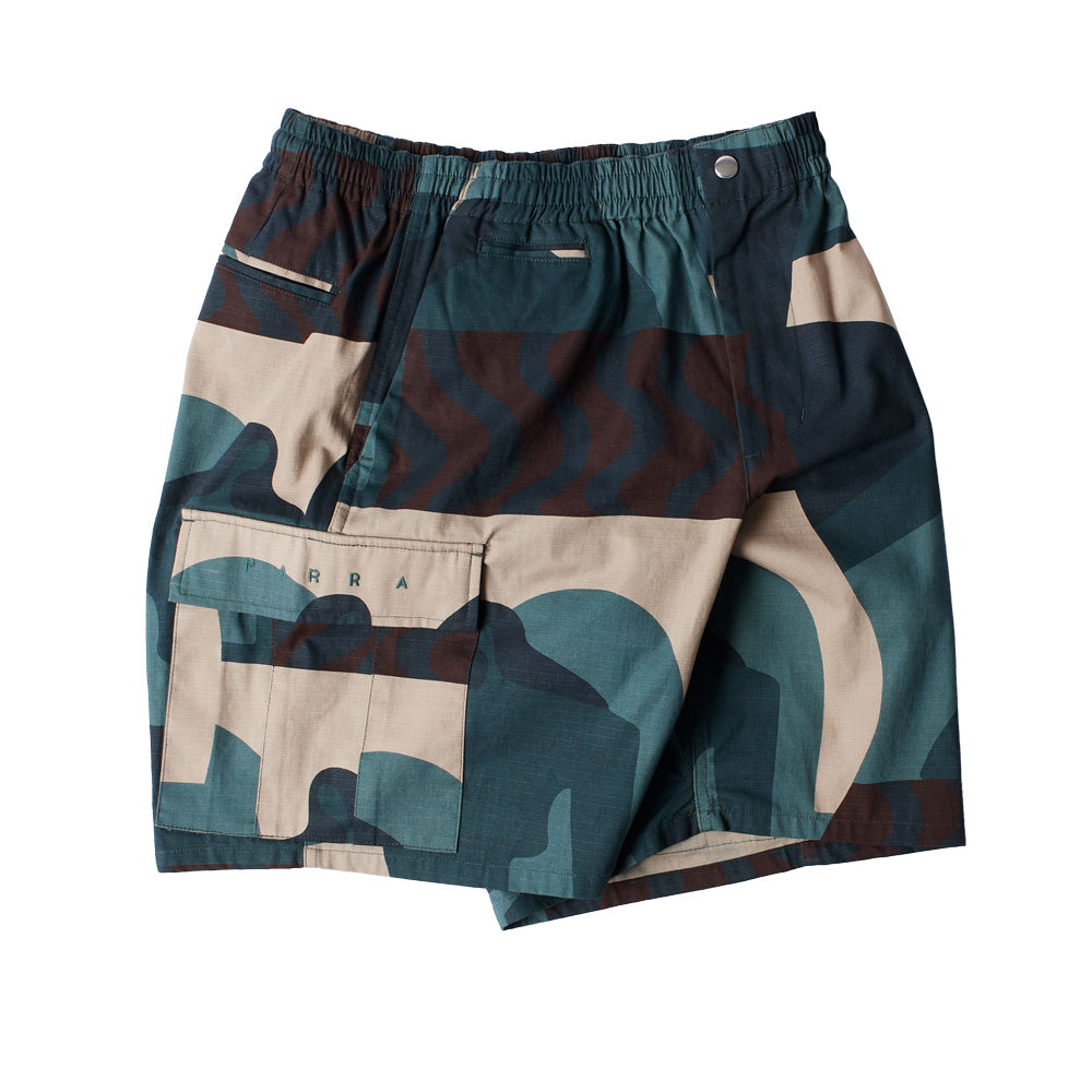 by parra 51242 distorted camo shorts green
