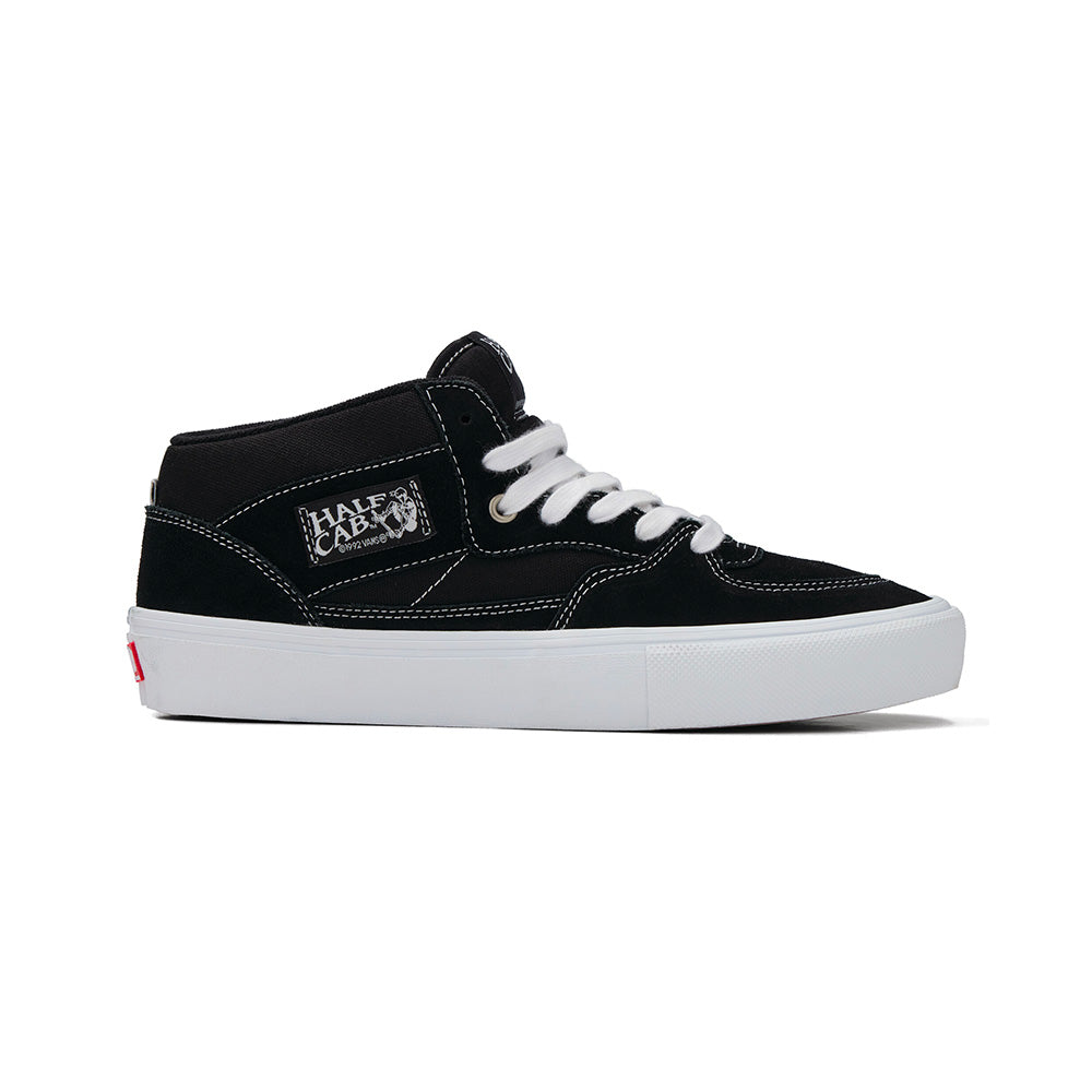 vans vn000d3syy21 half cab black white
