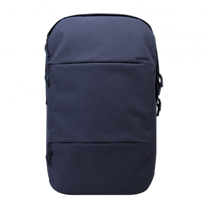 incase City Backpack // NAVY-The Collateral